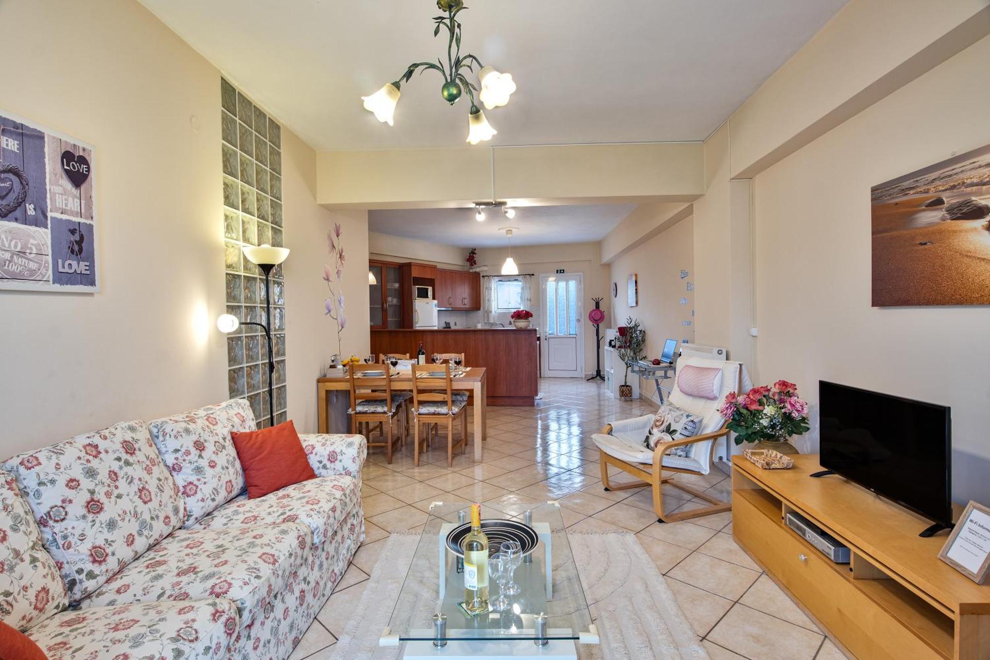 House Of Velenia - 2 Bedroom Apartment Near Old Town, Airport And Bus Station Corfu  Eksteriør bilde