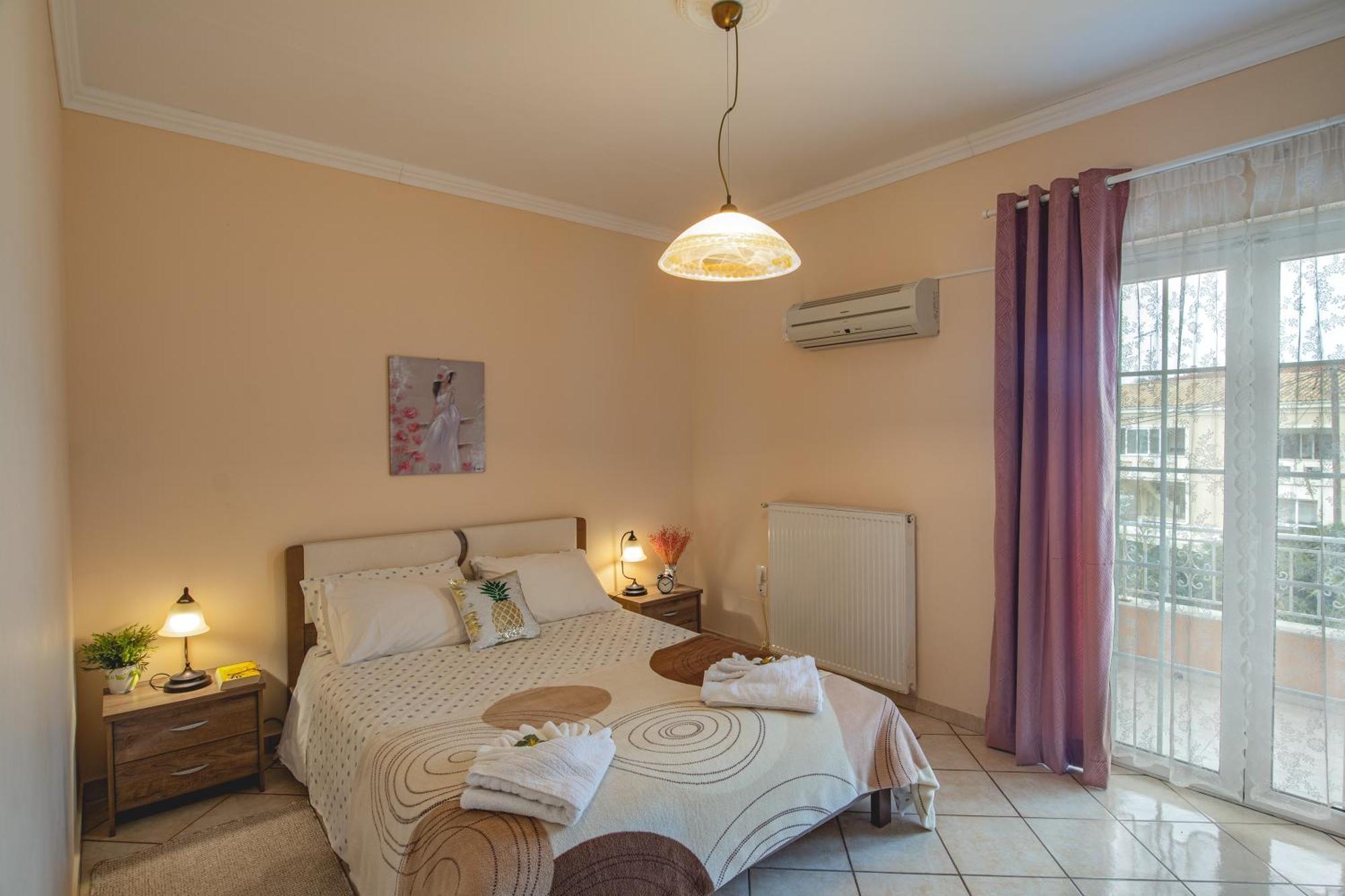 House Of Velenia - 2 Bedroom Apartment Near Old Town, Airport And Bus Station Corfu  Eksteriør bilde